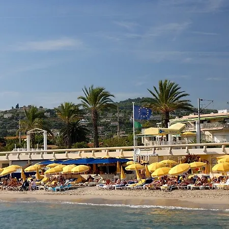 Aparthotel Odalys Open Golfe